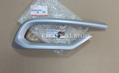 Накладка декоративная заднего бампера левая "серебро" Haval M6 (ОРИГИНАЛ)