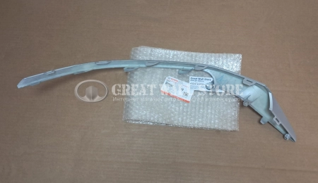 Накладка (молдинг) переднего бампера нижняя правая "серебро" Haval M6 (ОРИГИНАЛ)