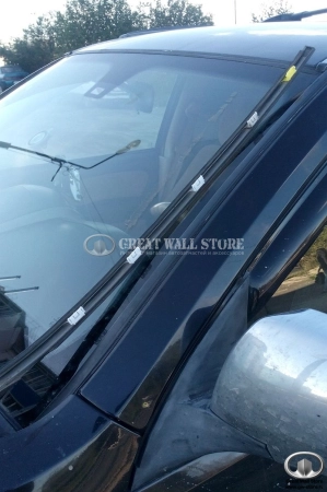 Пистон крепления накладок ветрового стекла (белый) Hover