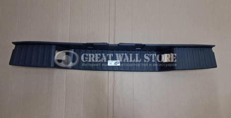 Накладка заднего бампера центральная GW Poer KingKong (аналог)