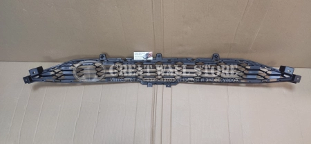 Решетка переднего бампера центральная Haval F7 II-поколение (ОРИГИНАЛ 2803115AKN02A)